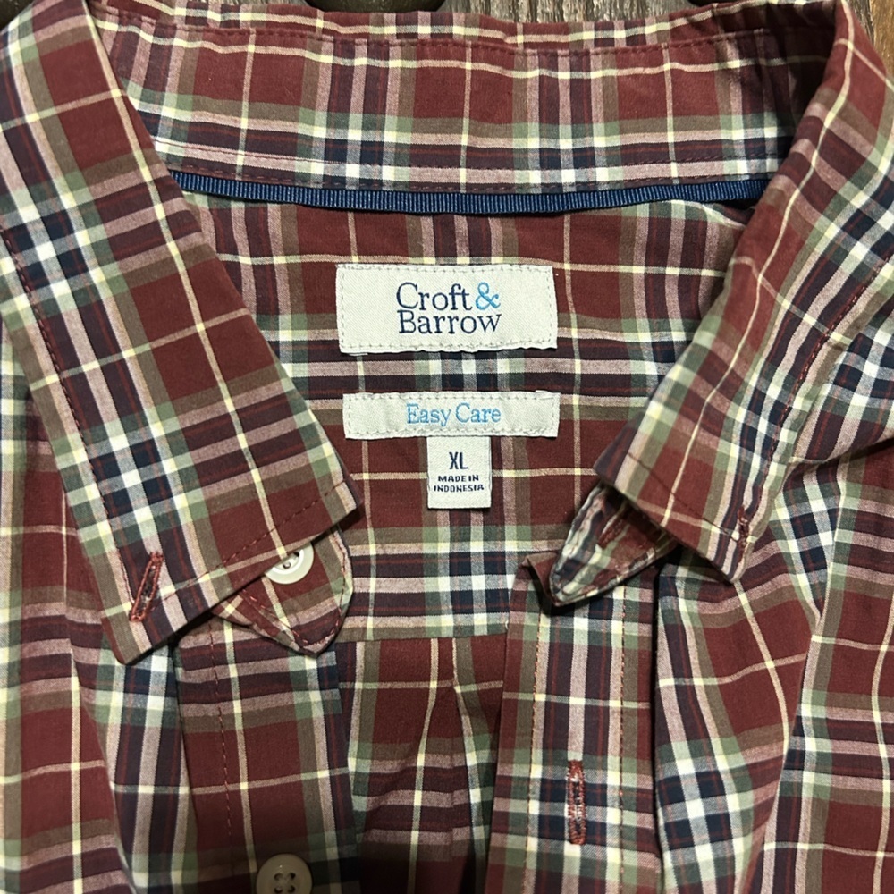 Croft & Barrow Maroon and White Plaid Shirt - Picture 3 of 3